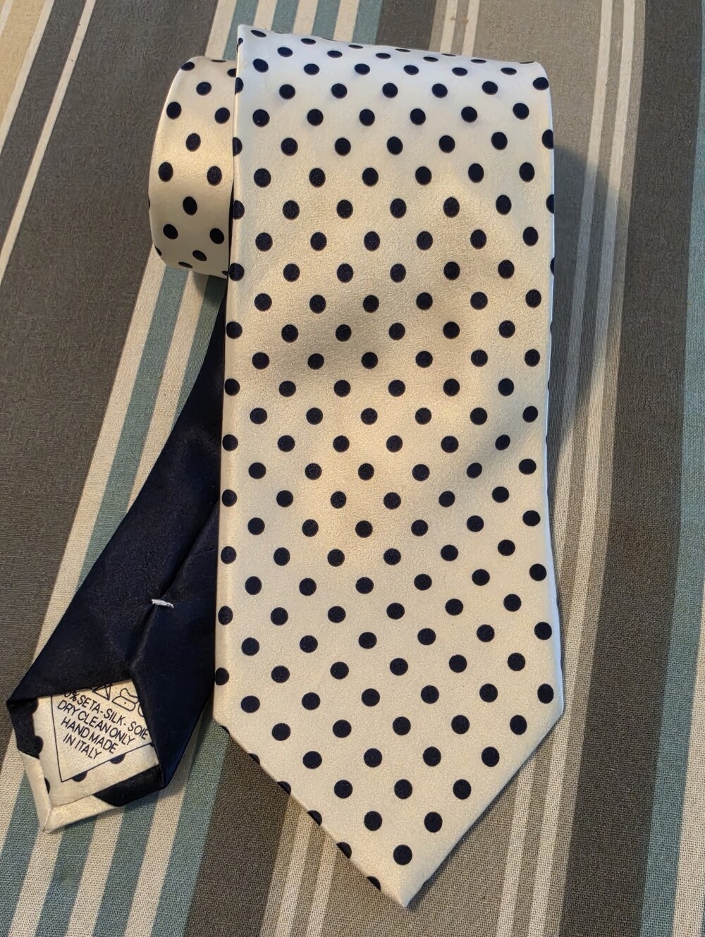 Italo Ferretti 100% Silk Necktie Mens Blue Polka Dot Hand Made in Italy